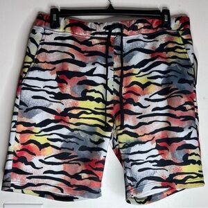ED HARDY Drawstring Shorts Mens Tiger Animal Print Casual Size Medium NWT